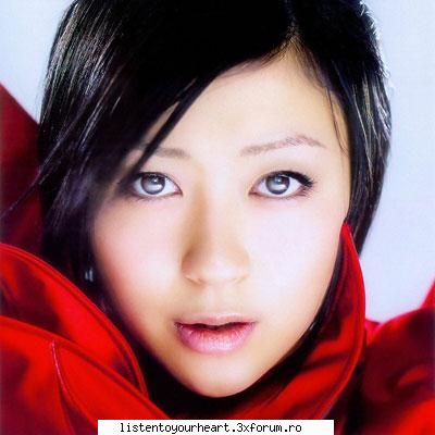 utada ador ochii ei din poza asta  :nebun: utada hikaru